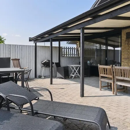 Prázdninový dům Kalist - 50m From The Sea By Interhome Sæby