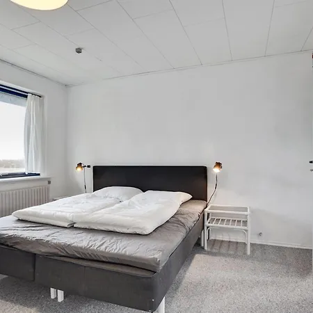 Kalist - 50m From The Sea By Interhome *